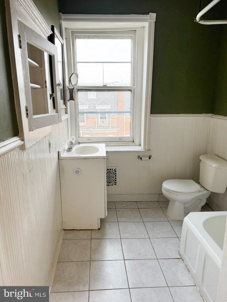 SPRUCE HILL - Residential