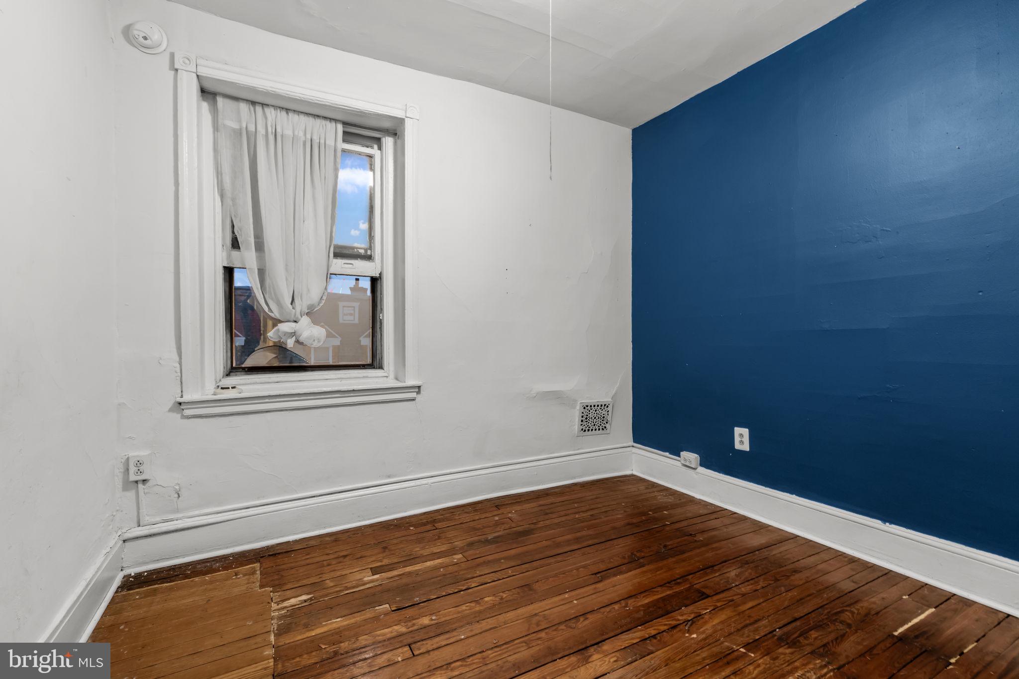 SPRUCE HILL - Residential