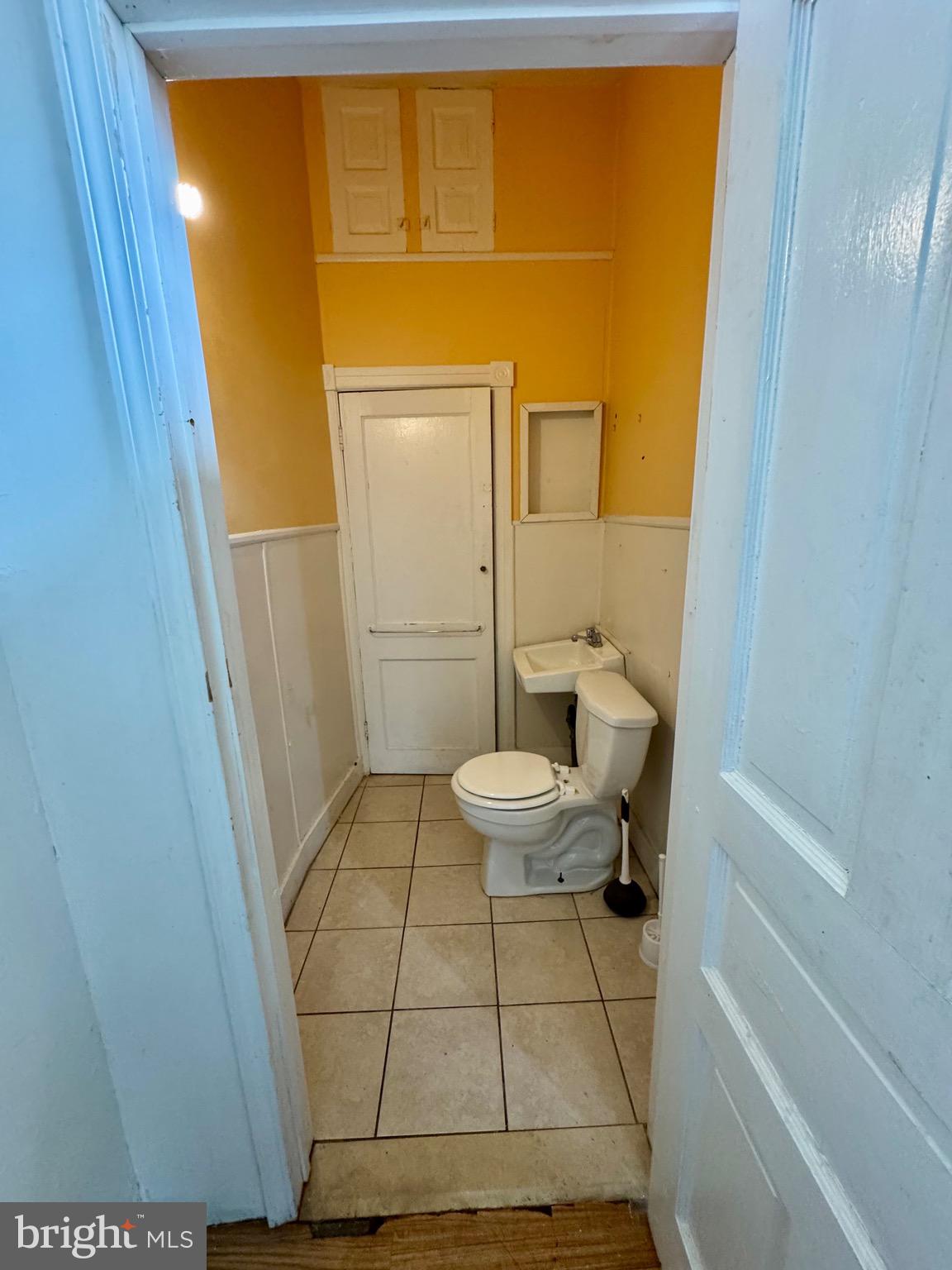 SPRUCE HILL - Residential