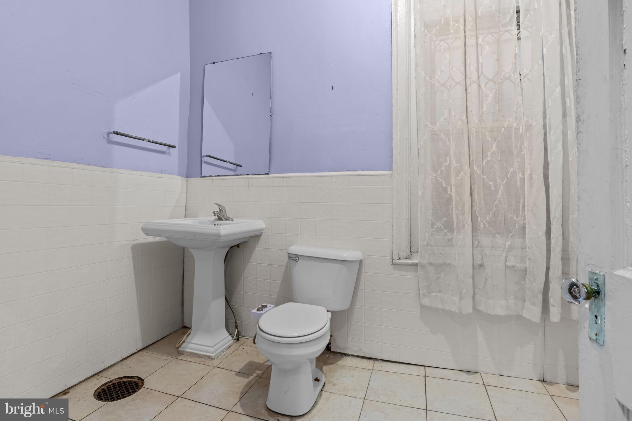 SPRUCE HILL - Residential