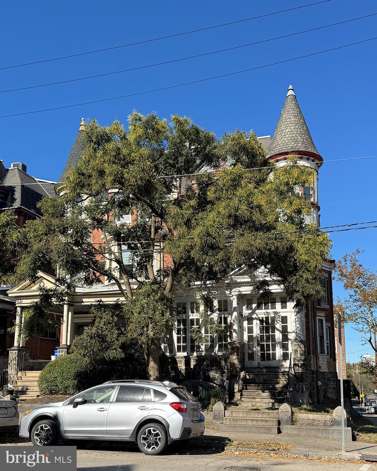 SPRUCE HILL - Residential