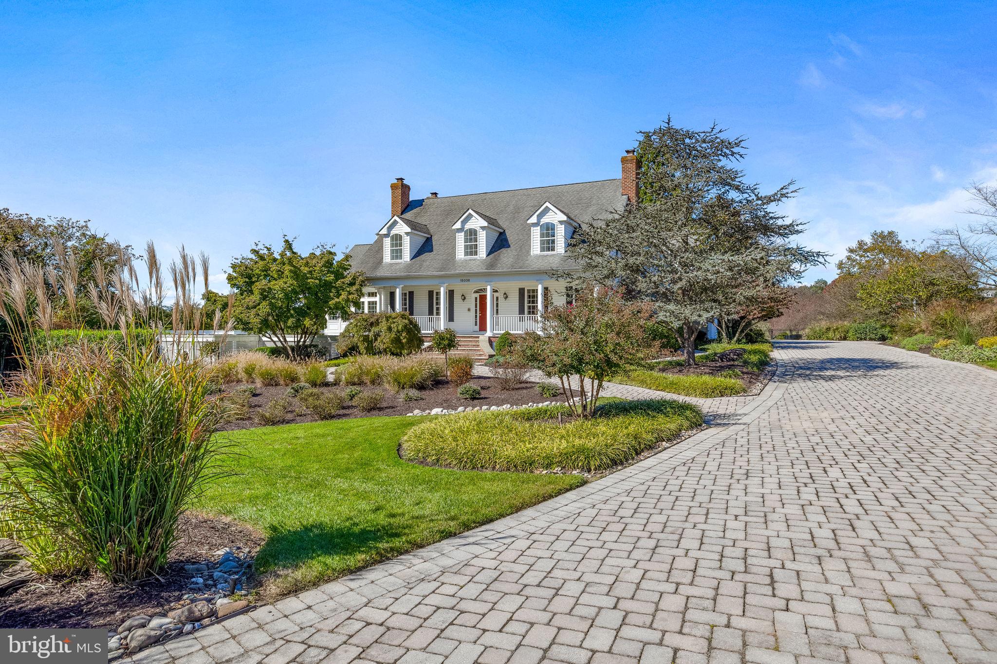 COUNTRY SPRINGS - Residential