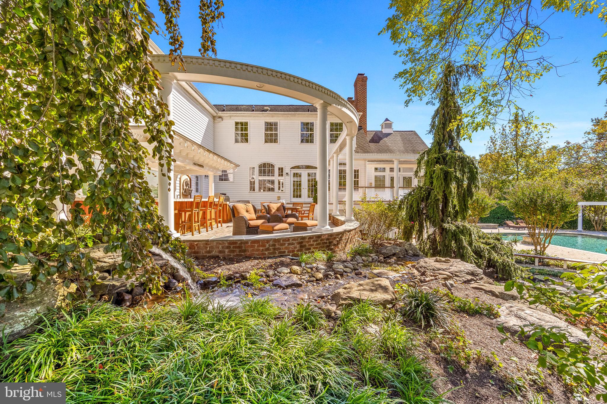 COUNTRY SPRINGS - Residential