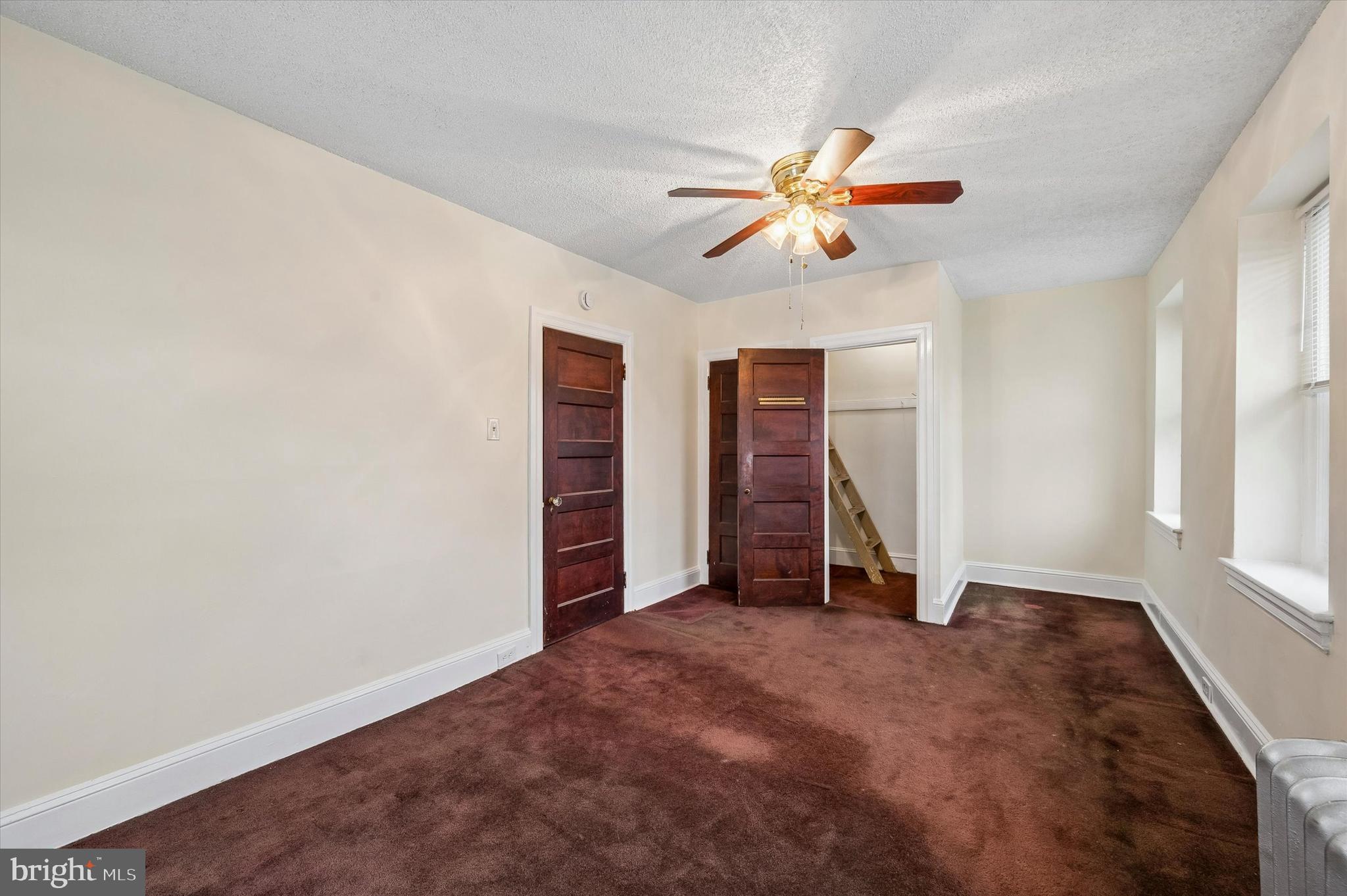 BARRINGTON - Residential