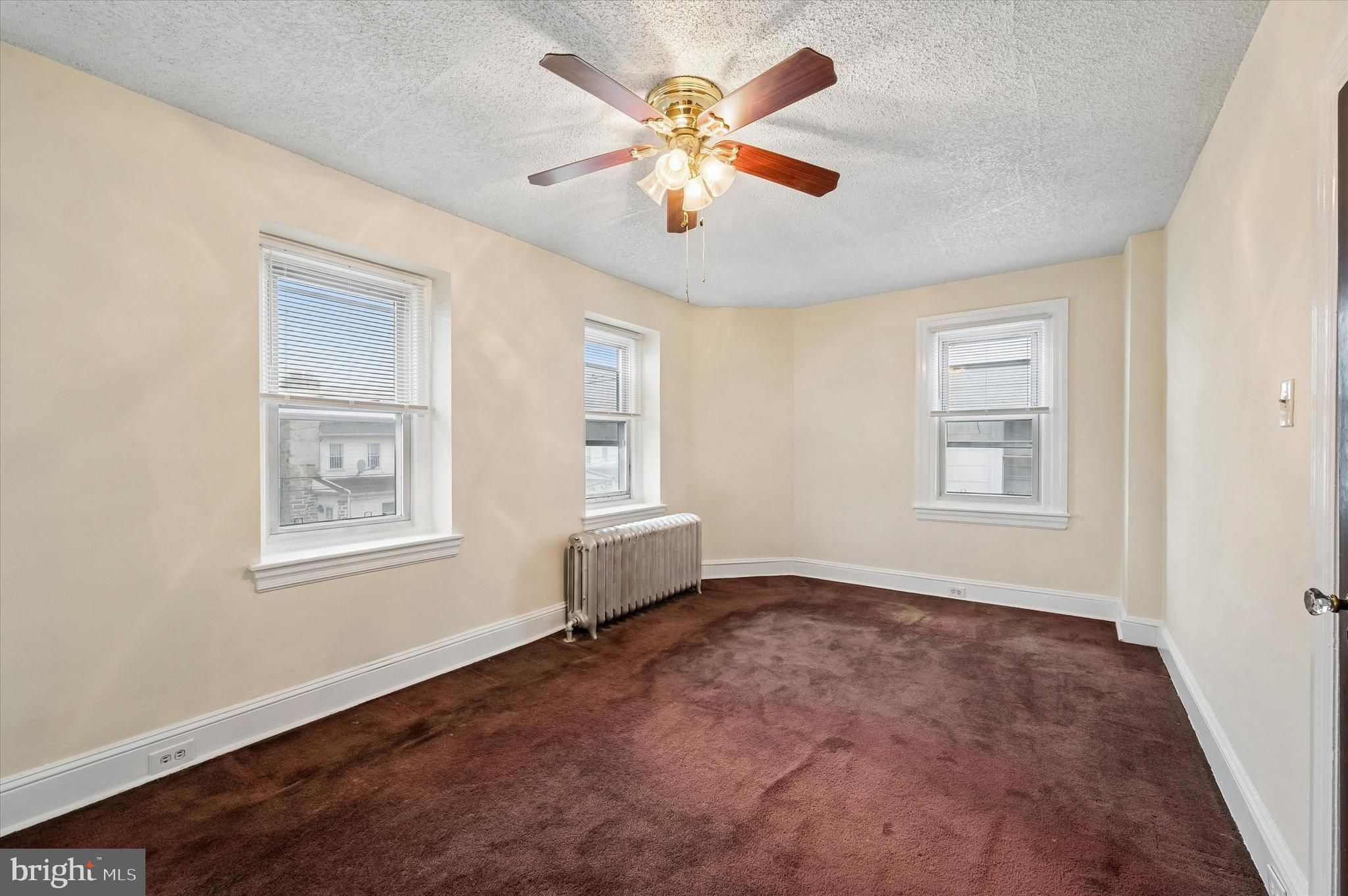 BARRINGTON - Residential