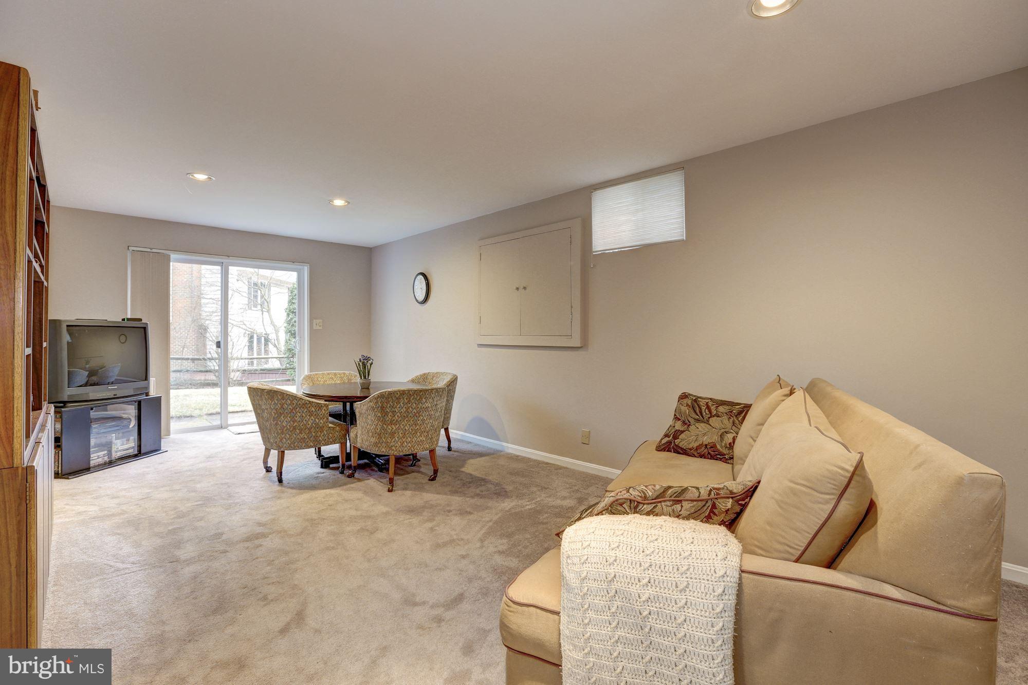 ORCHARD RIDGE - Residential