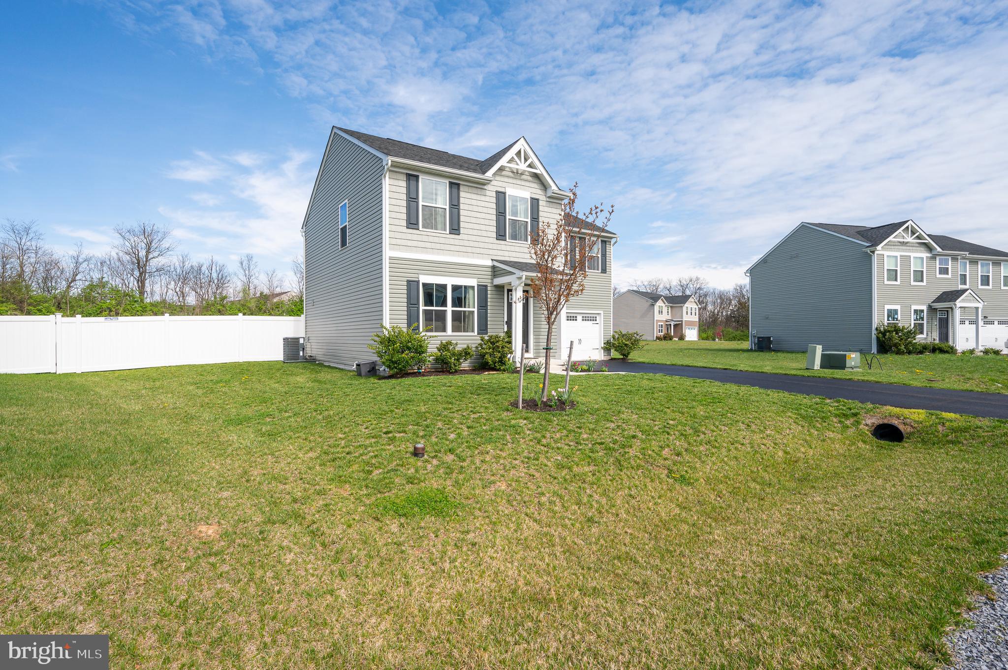 CHANDLERS GLEN - Residential