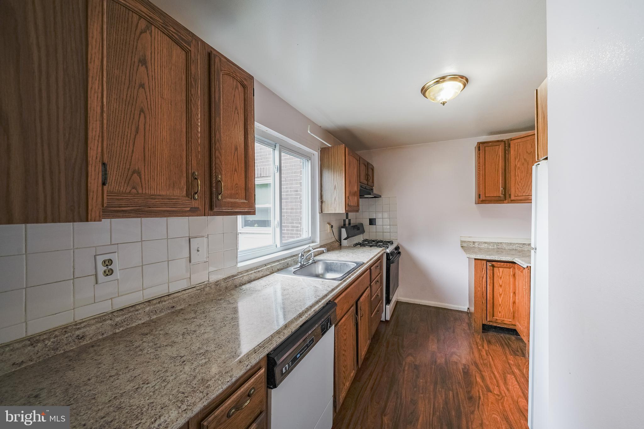 AUTUMN WALK - Residential