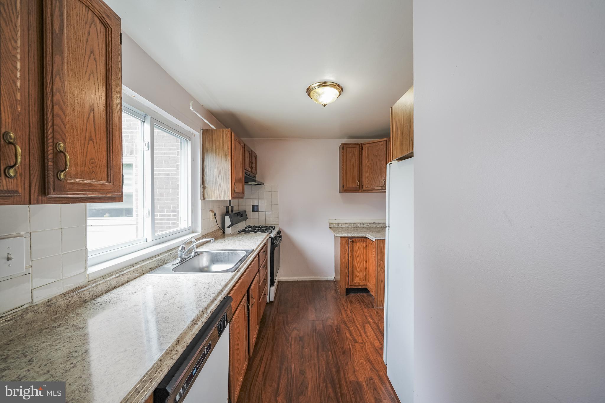 AUTUMN WALK - Residential