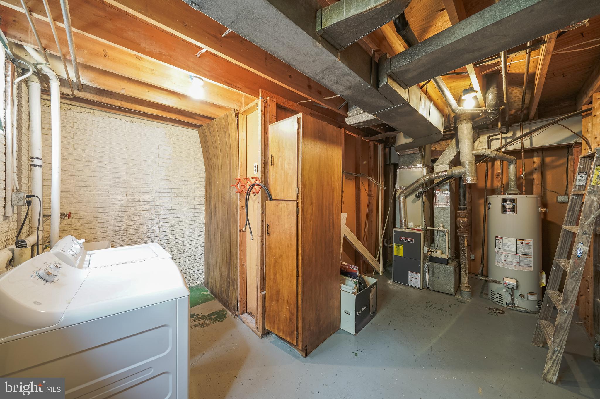 AUTUMN WALK - Residential