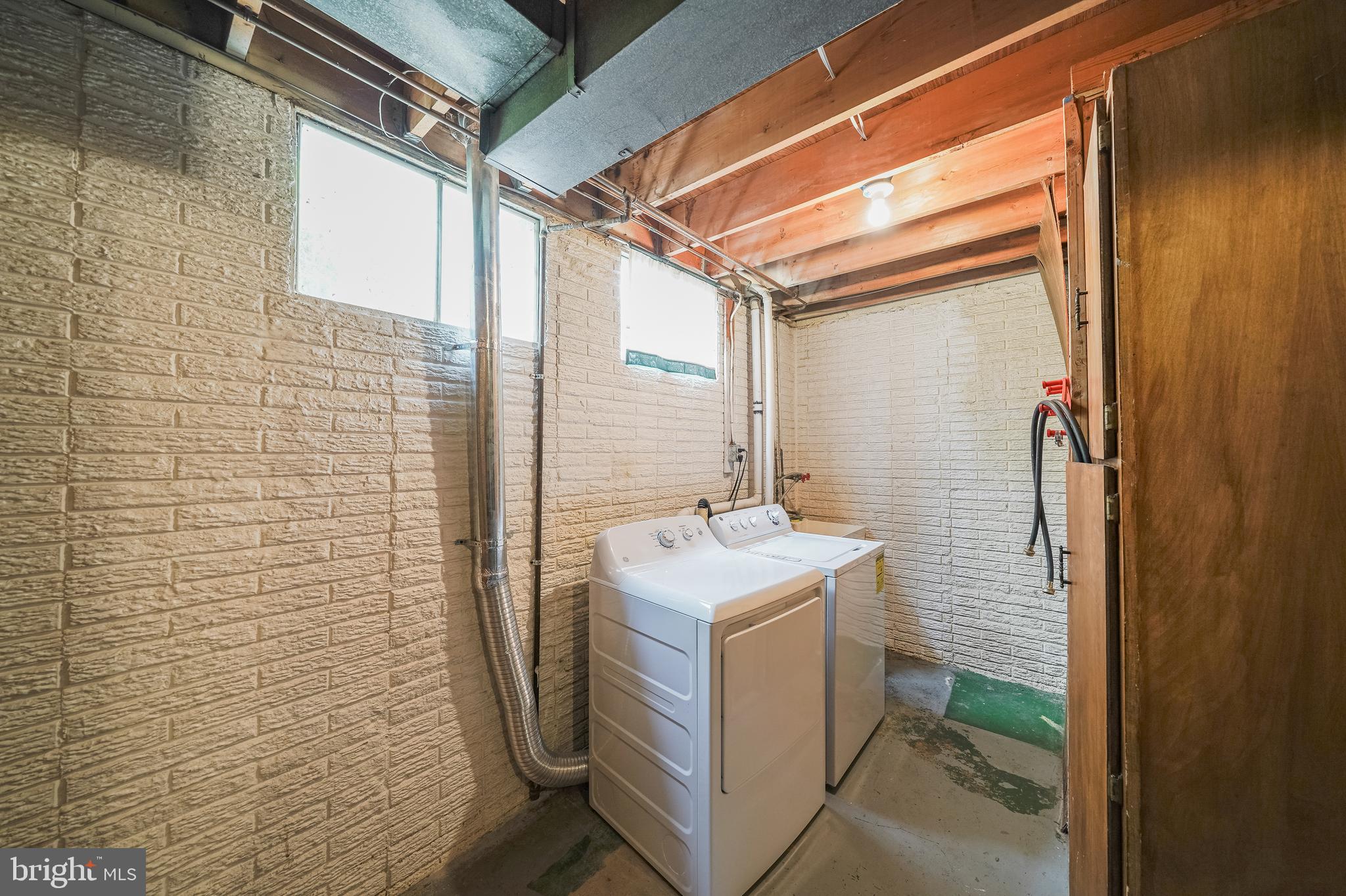 AUTUMN WALK - Residential