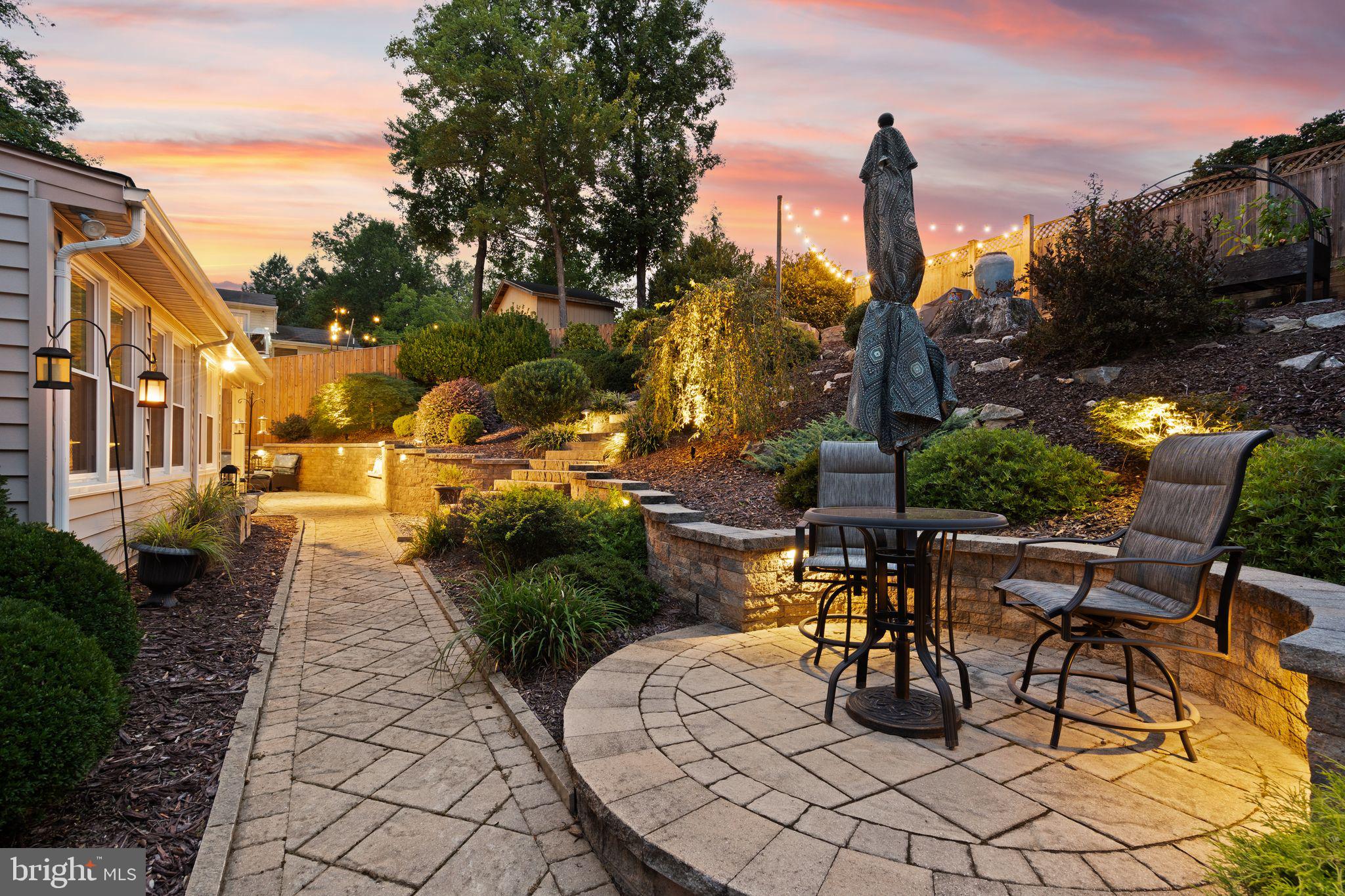 8632 KERRY LANE