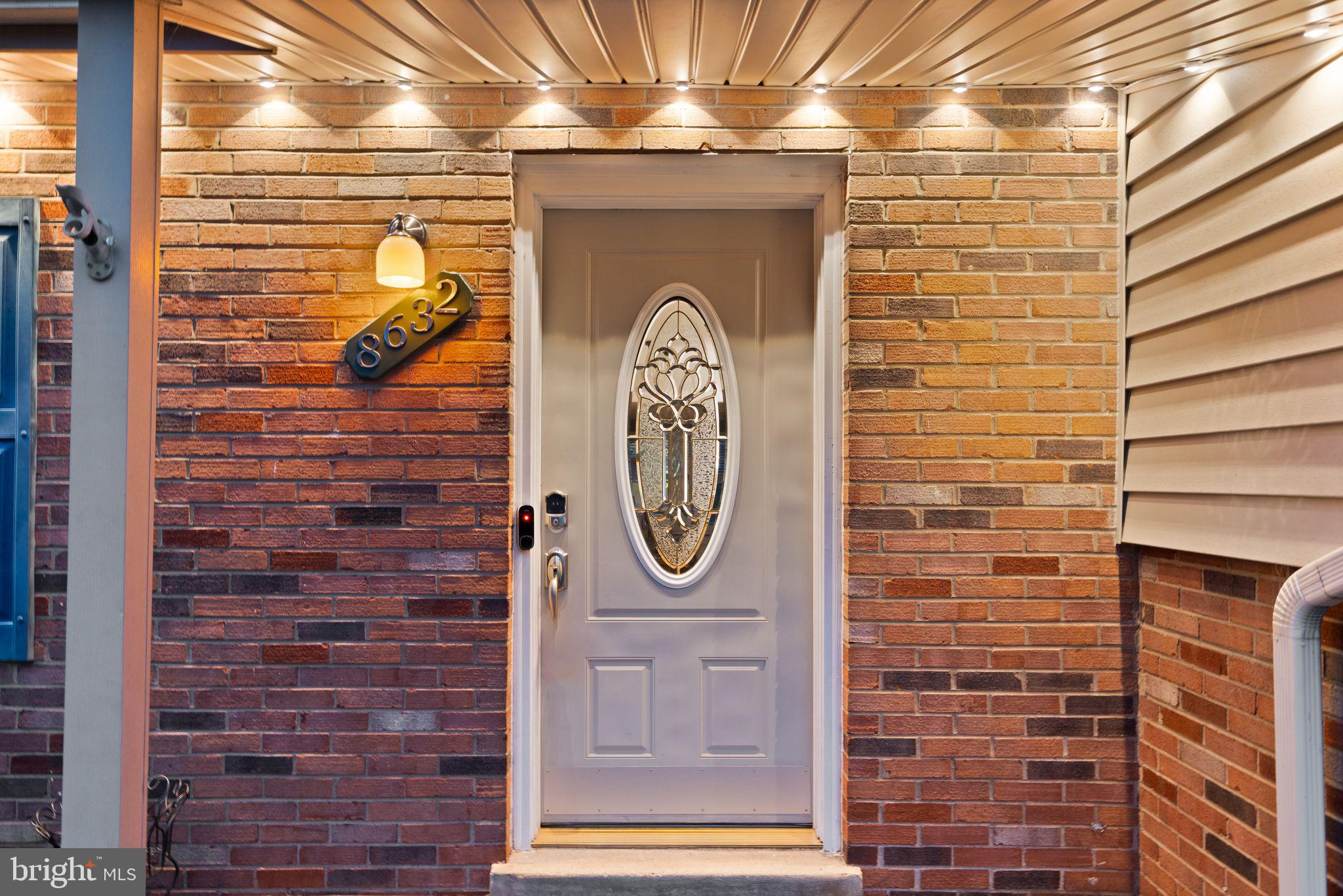 8632 KERRY LANE