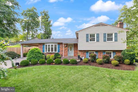 Photo of 8632 Kerry Lane, SPRINGFIELD, VA 22152 (MLS # VAFX2337718)