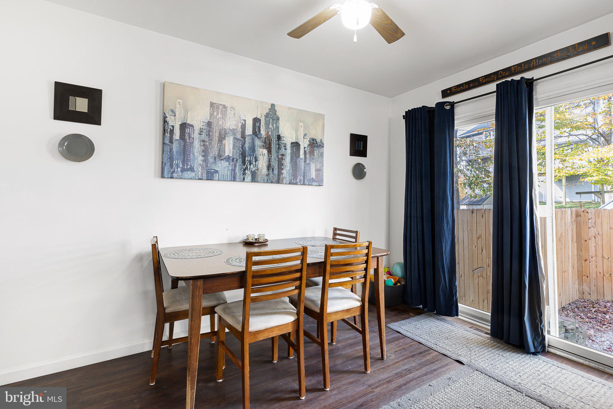 VILLAGE KNOLL - Residential