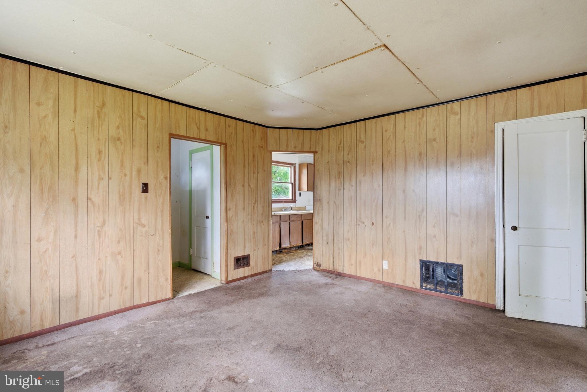 DOVERBROOK GDNS - Residential