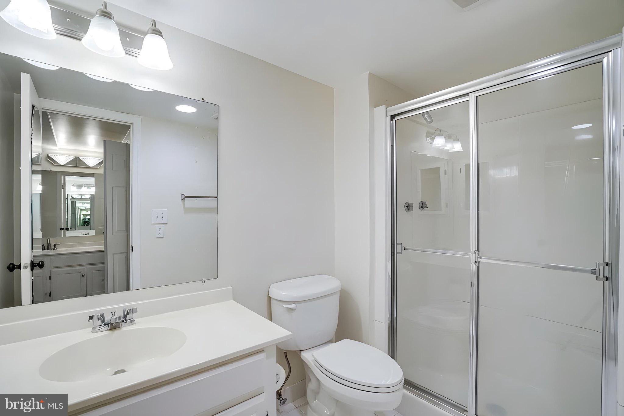 THE COLONIES - Residential