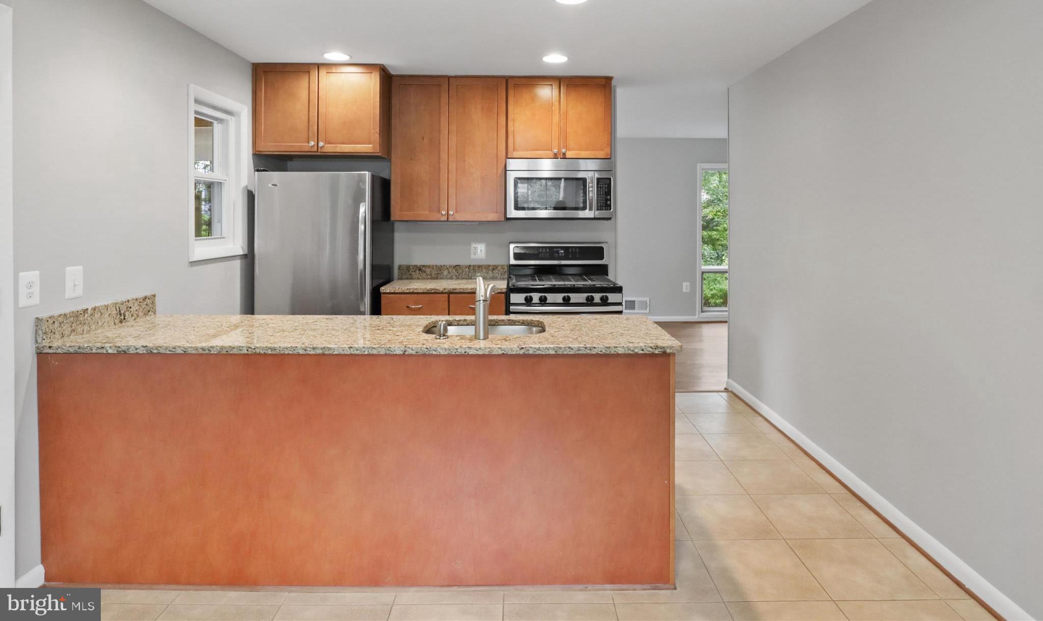 CANTERBURY WOODS - Residential