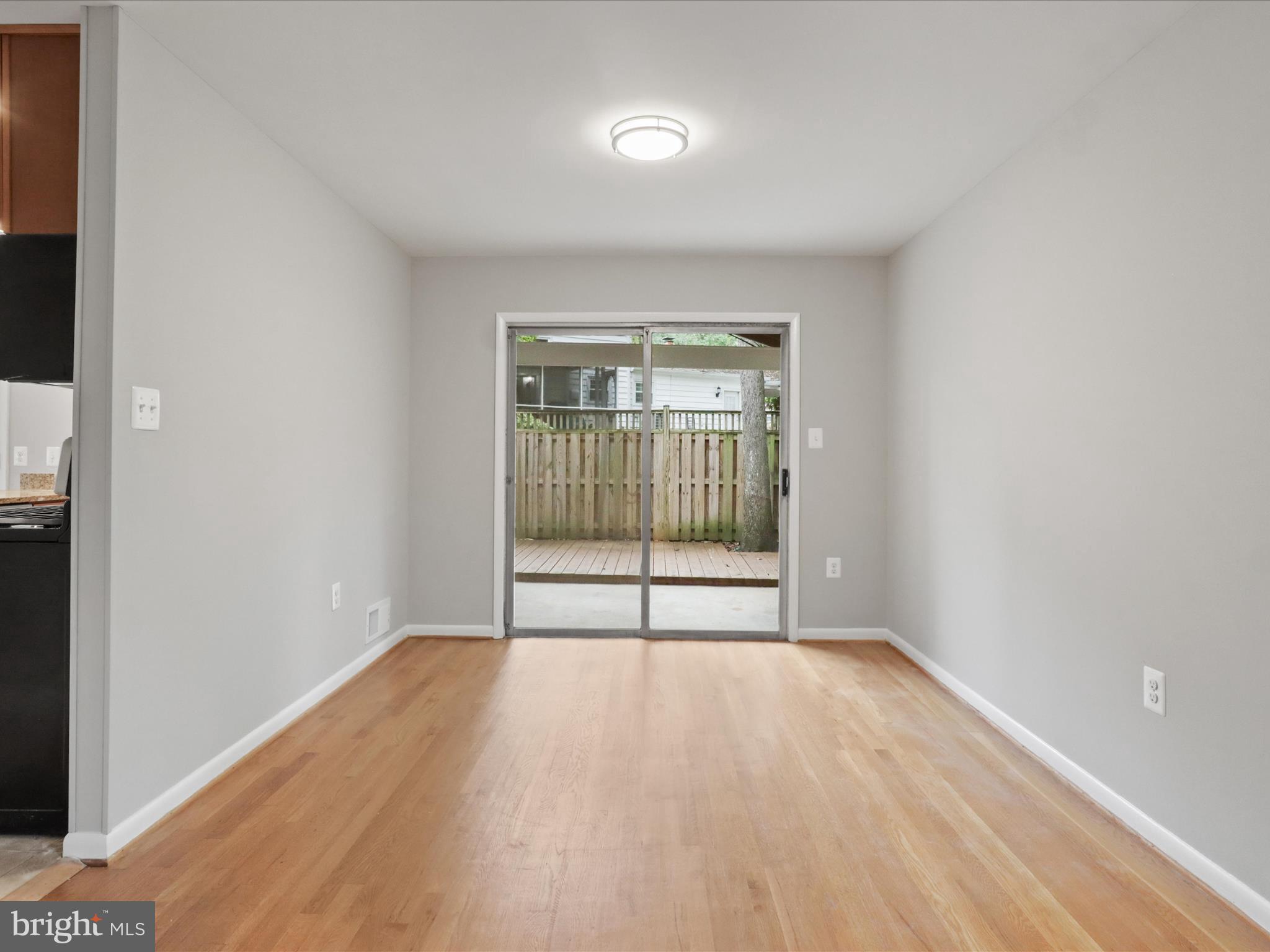 CANTERBURY WOODS - Residential