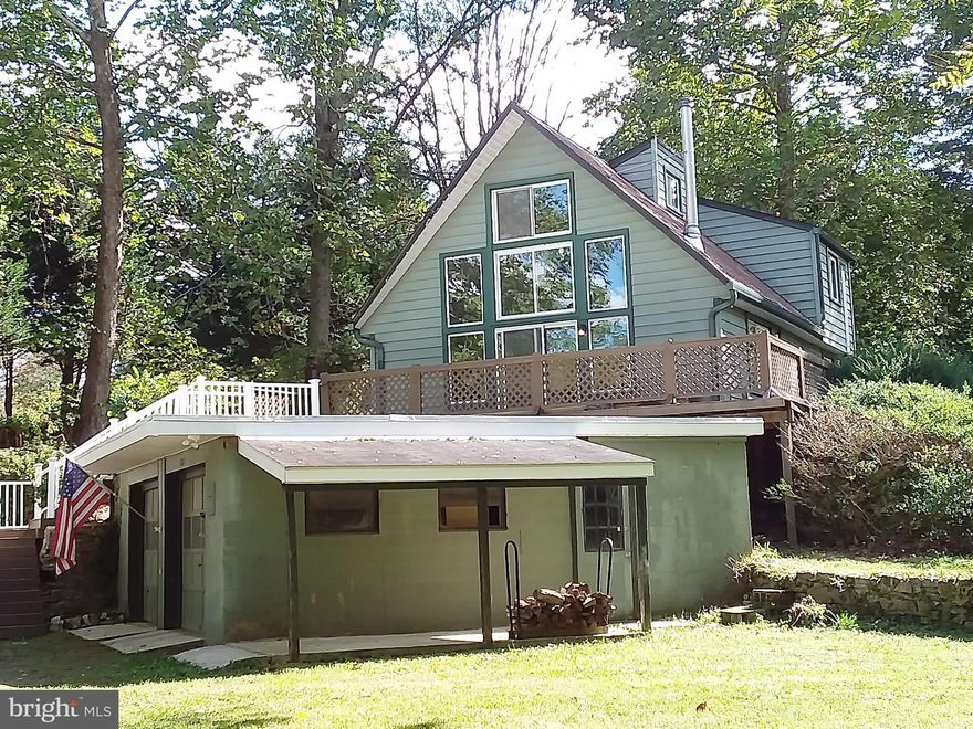 CHARMING CHALET CABIN IS NESTLED IN A PRIVATE SETTING ON A LARGE LOT WITH FANTASTIC  VIEWS OF A MIXTURE OF FARMS AND WOODS.. THIS GREAT LOCATION IS ONLY 20 MINUTES TO BEL AIR AND 15 TO HAVE DE GRACE.. FISHING OR BOATING ON THE SUSQUEHANNA IS ONLY A FEW MINUTES DRIVE AS IS THE SUSQUEHANNA STATE PARK. MAKE YOUR APPOINTMENT TODAY !!!