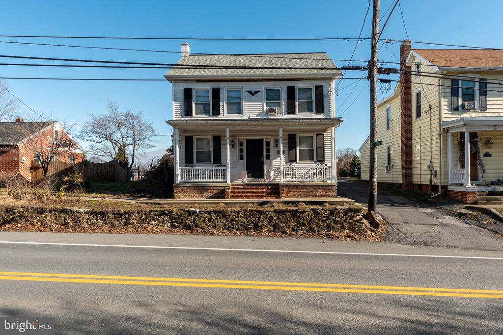 Photo of 124 S RIVER ST, MARIETTA, PA 17547 (MLS # PALA2030224)