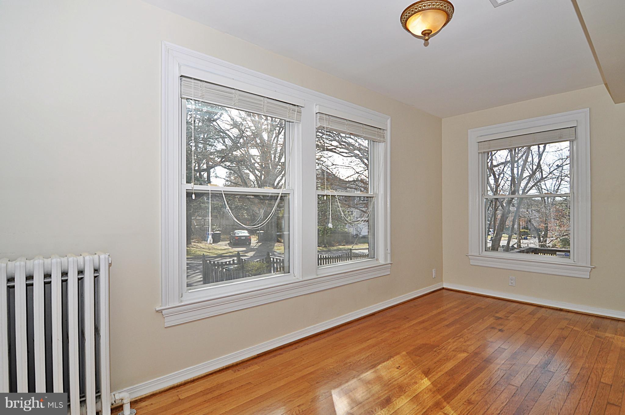 OVER LEE KNOLLS - Residential Lease