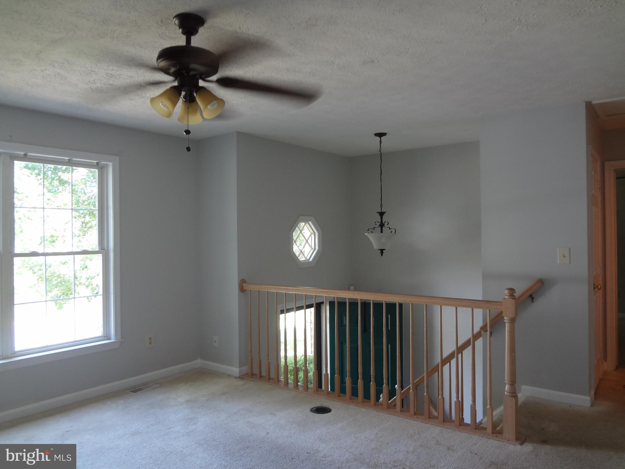 FALCON RIDGE - Residential