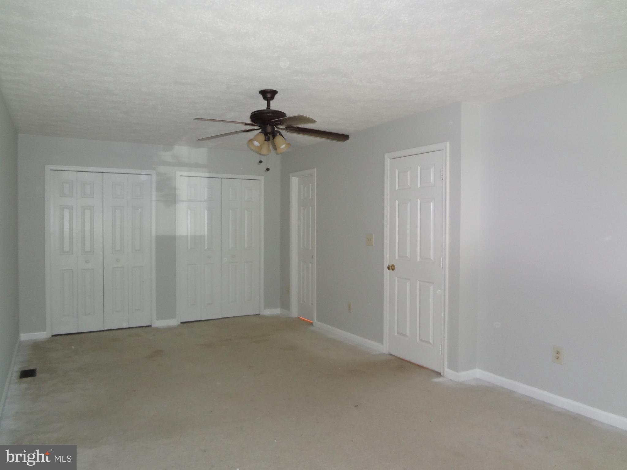 FALCON RIDGE - Residential