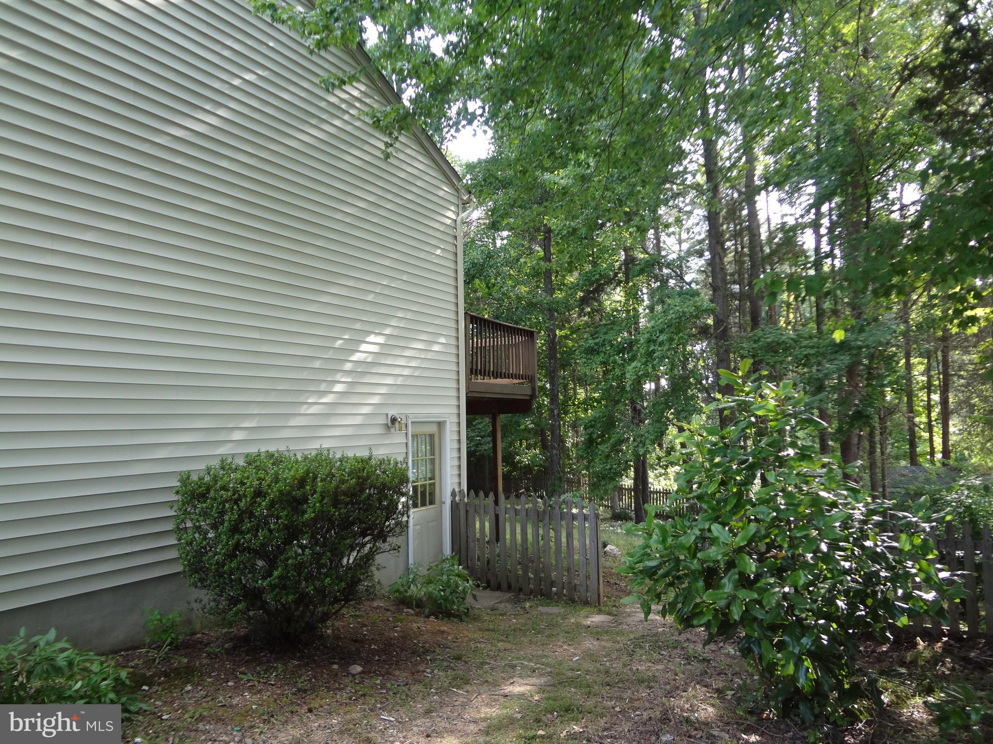 FALCON RIDGE - Residential