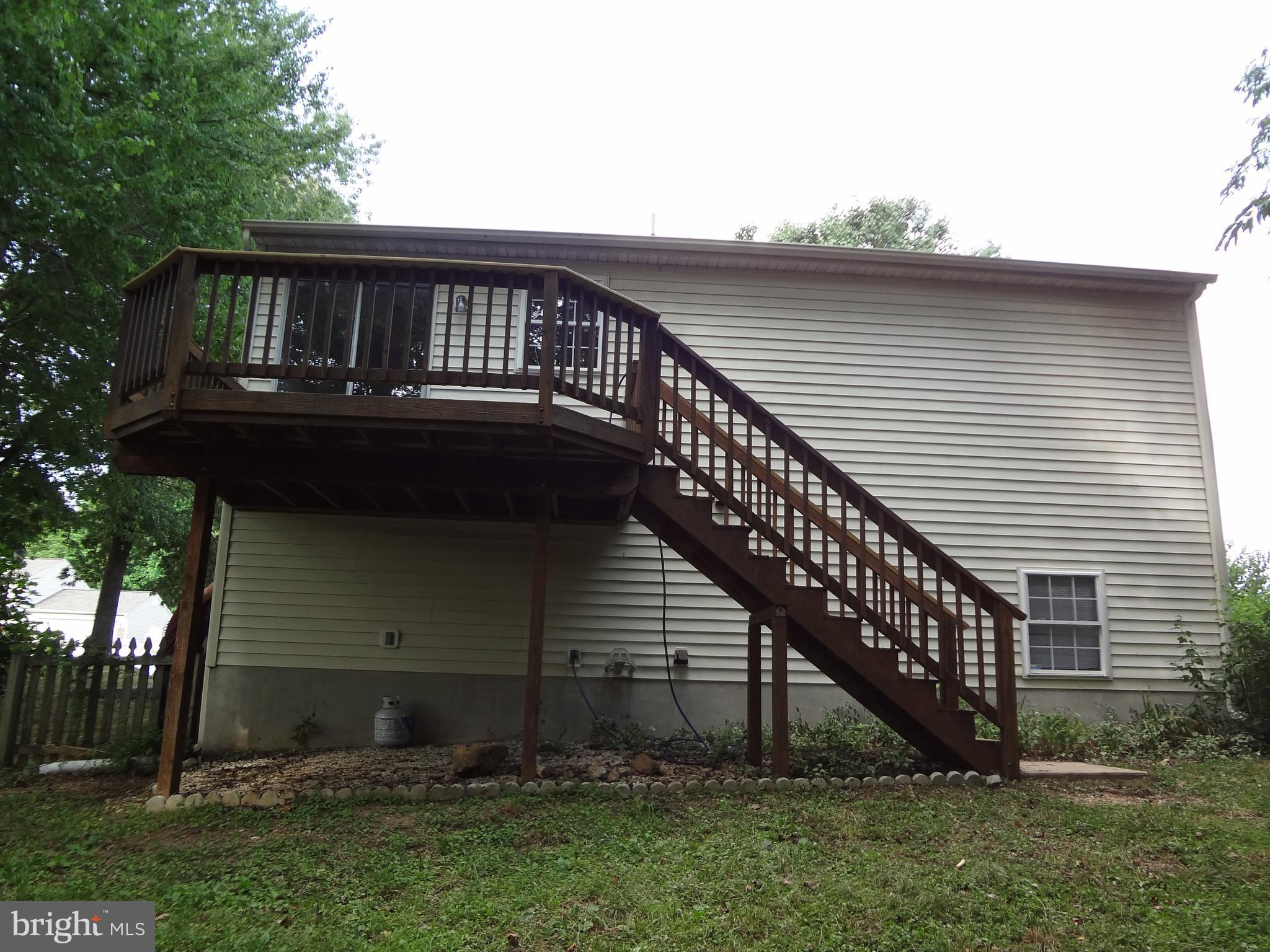 FALCON RIDGE - Residential