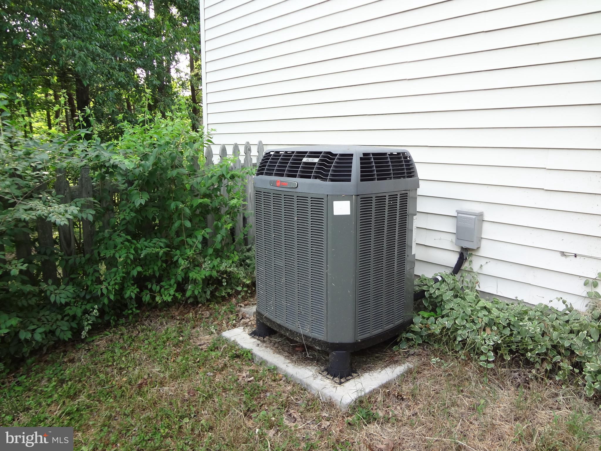 FALCON RIDGE - Residential