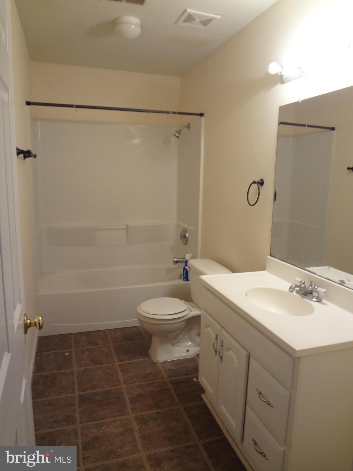 FALCON RIDGE - Residential