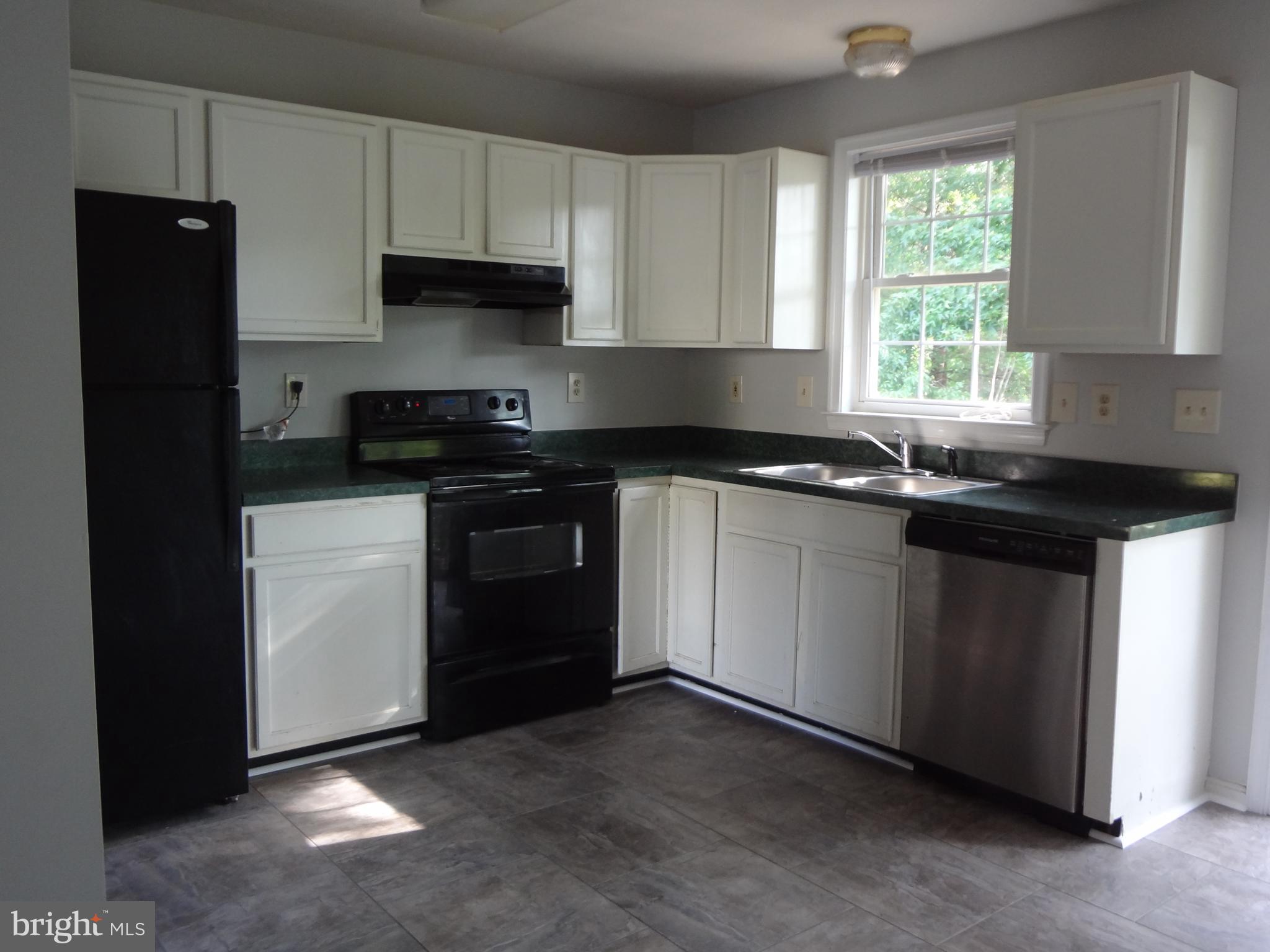 FALCON RIDGE - Residential