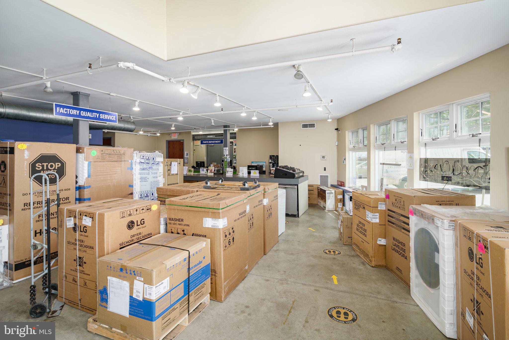 NEWBOLD - Commercial Sale