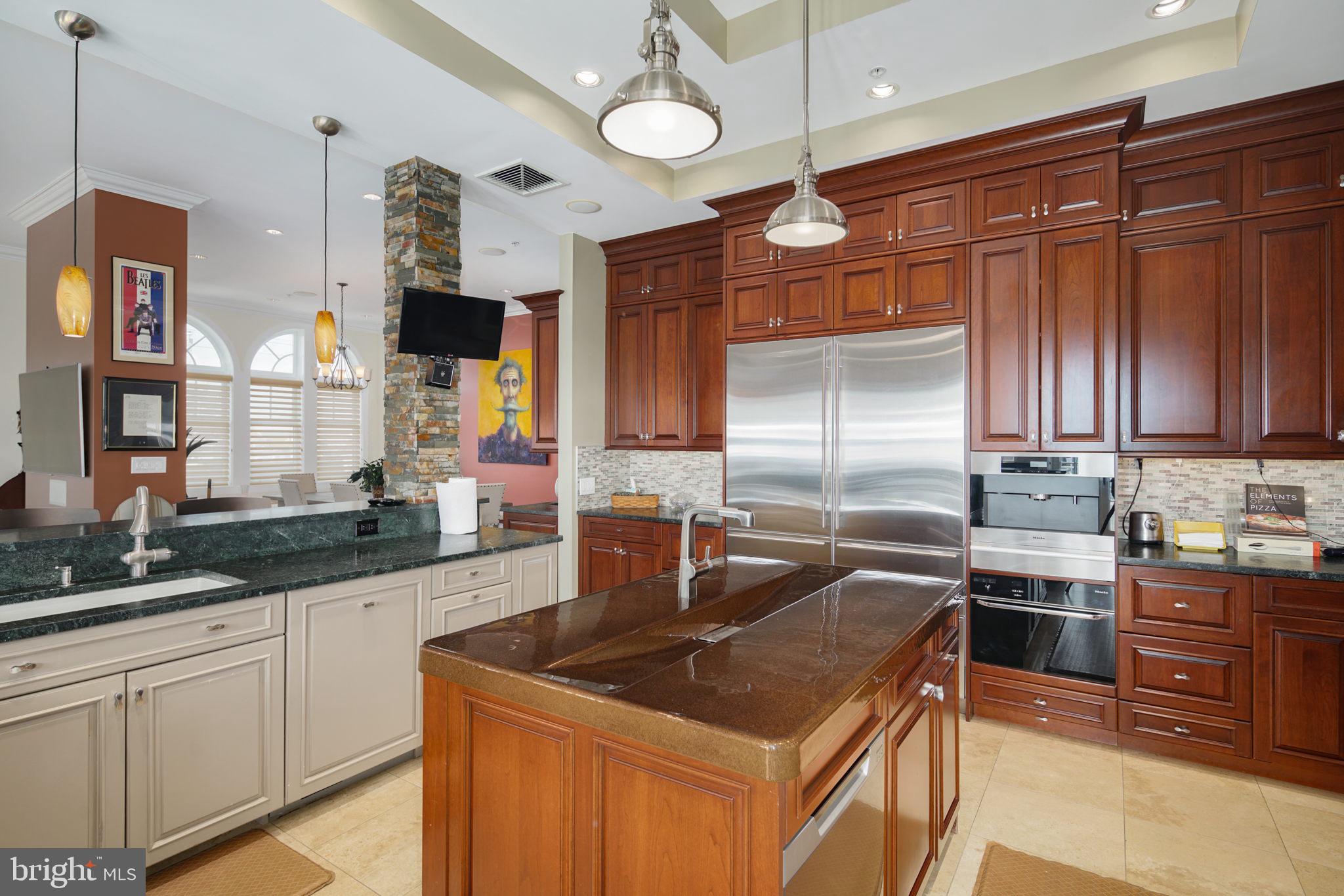 NEWBOLD - Commercial Sale