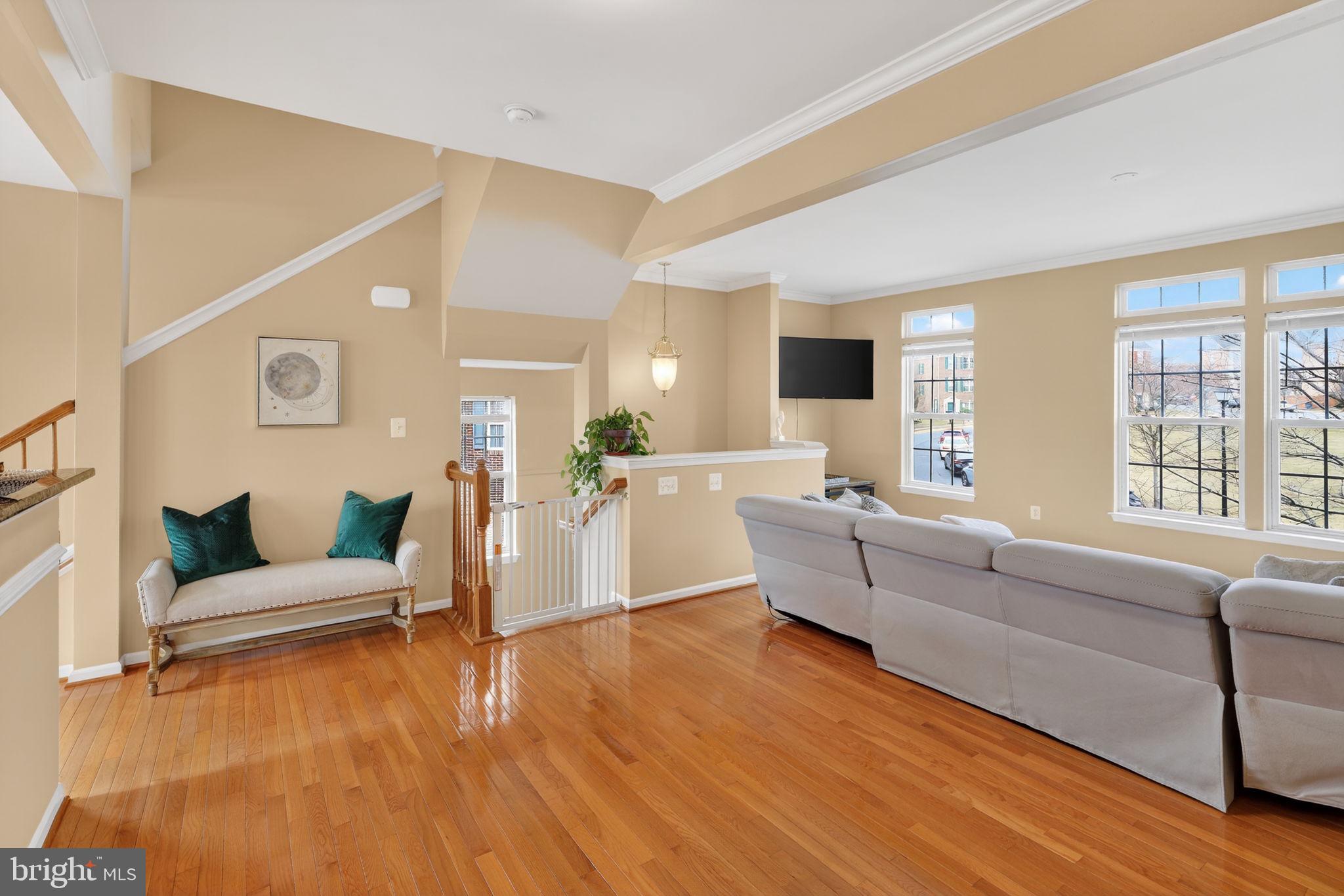 PORT POTOMAC - Residential