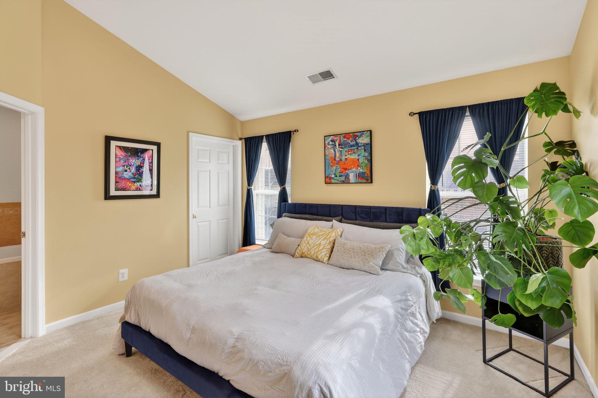 PORT POTOMAC - Residential