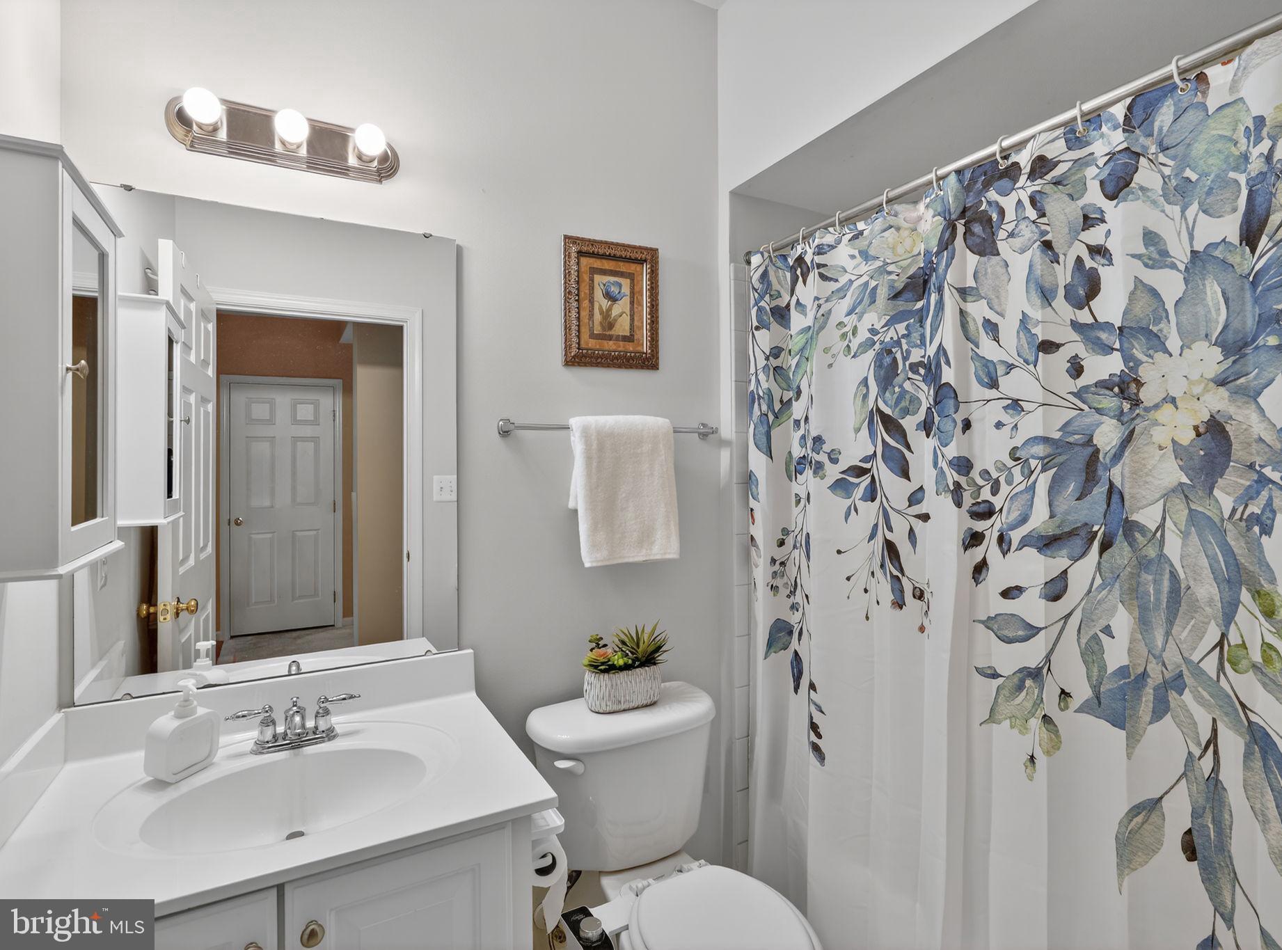 PORT POTOMAC - Residential