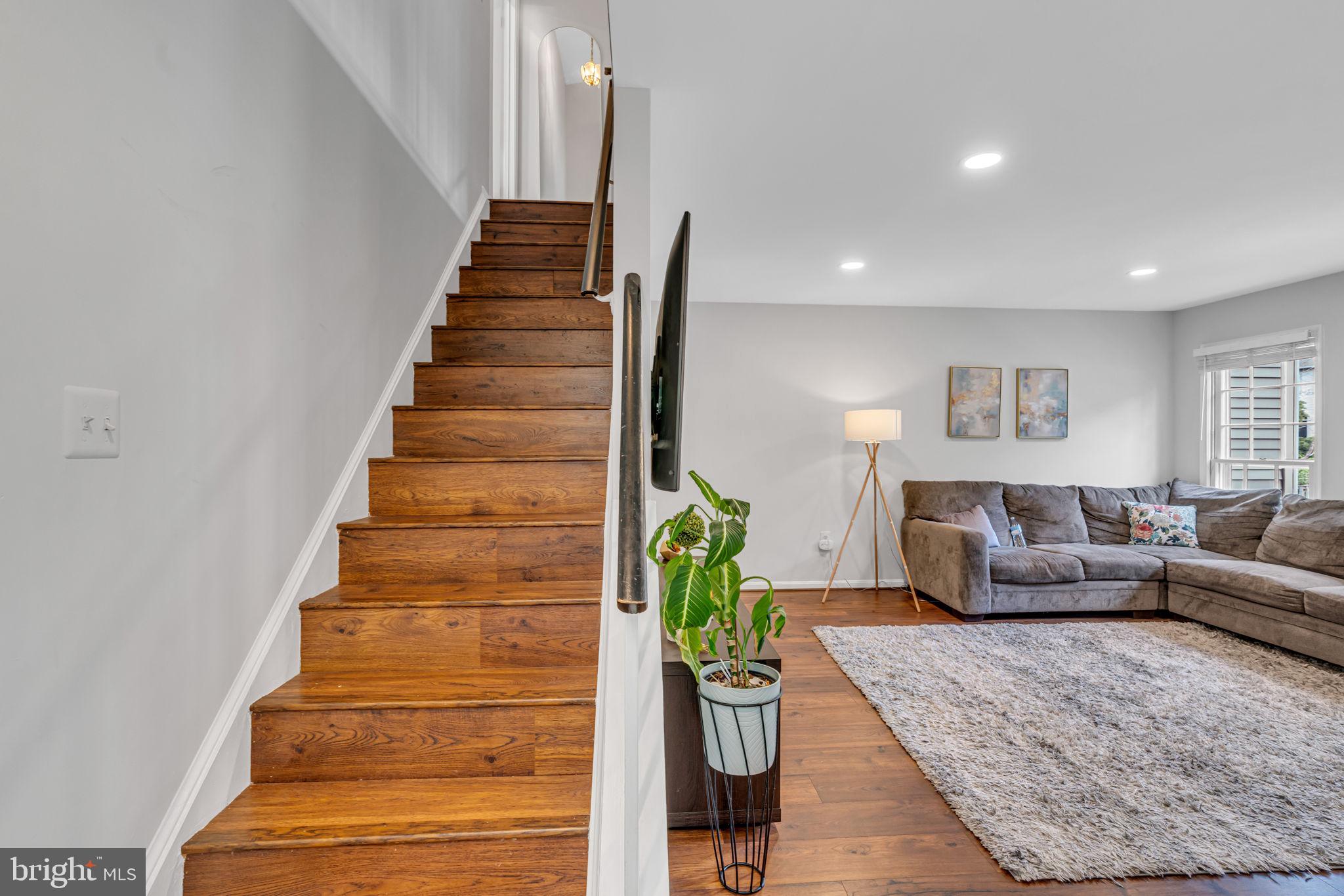 FAIR RIDGE - Residential