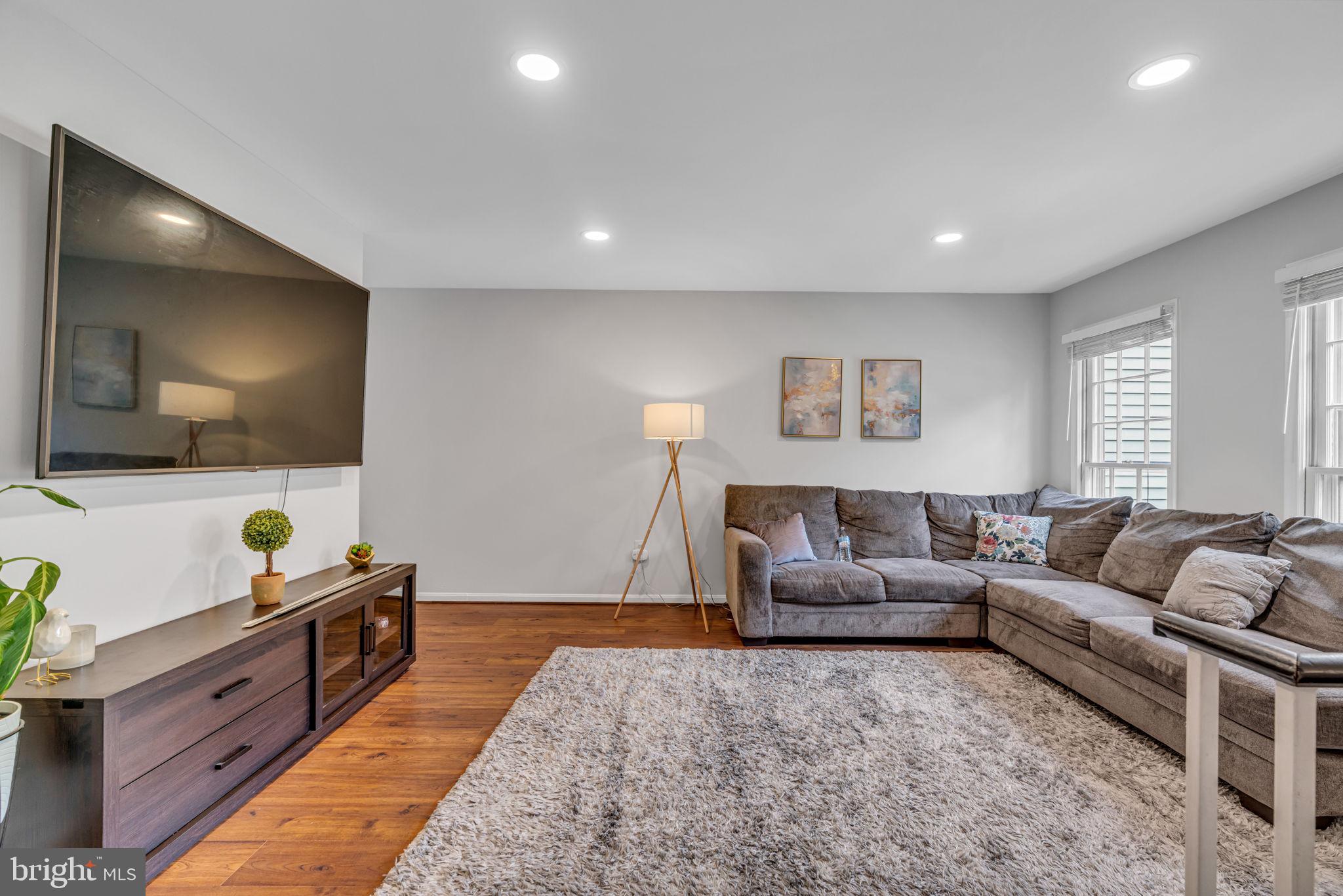 FAIR RIDGE - Residential