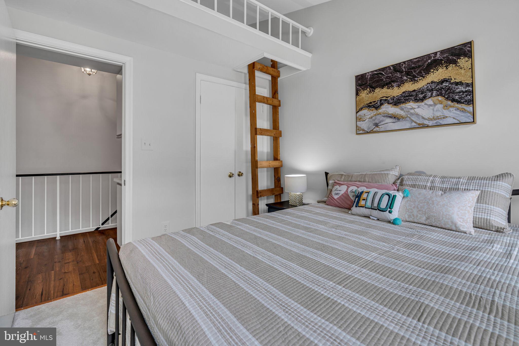 FAIR RIDGE - Residential