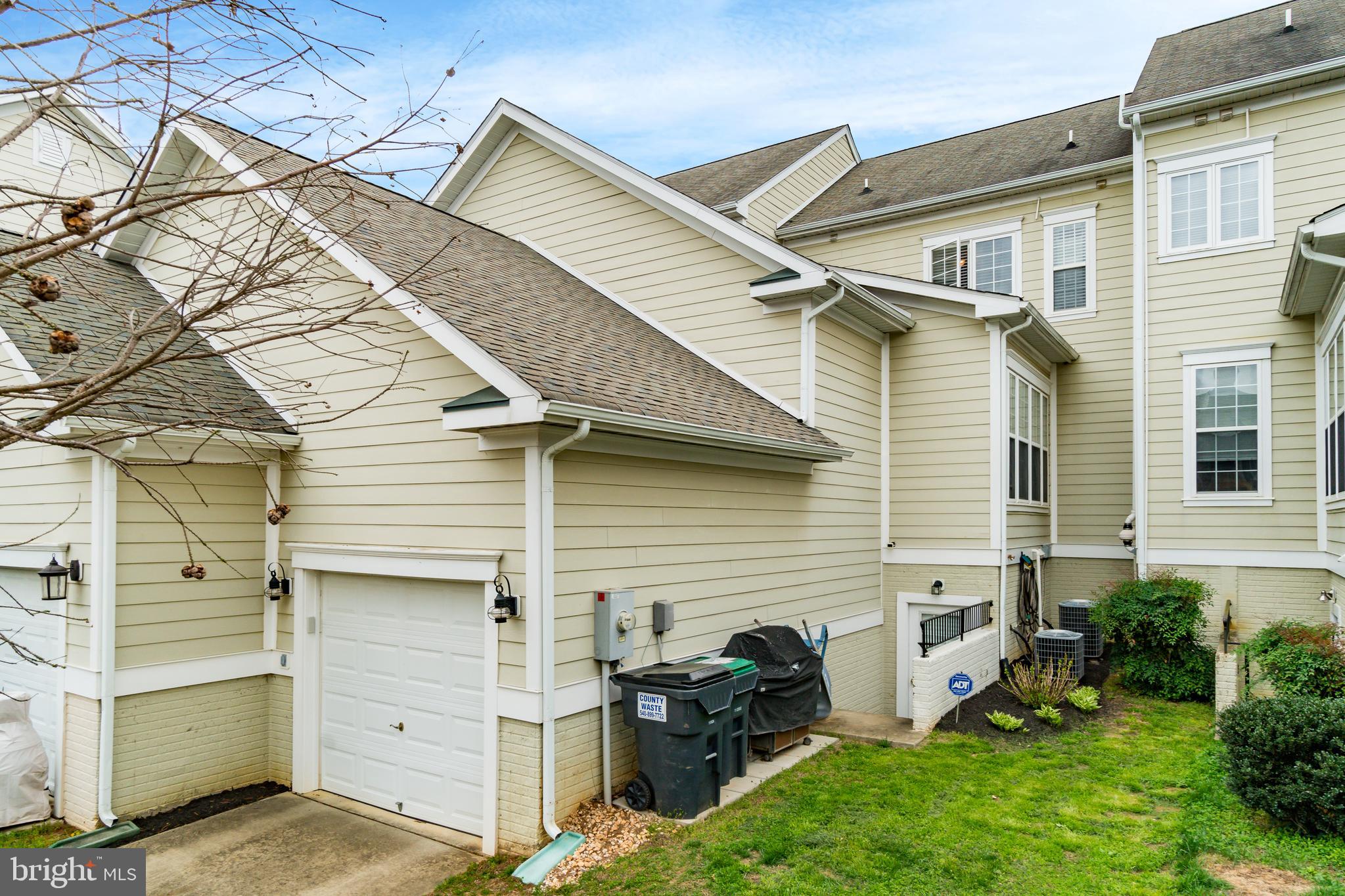 LADYSMITH VILLAGE - Residential