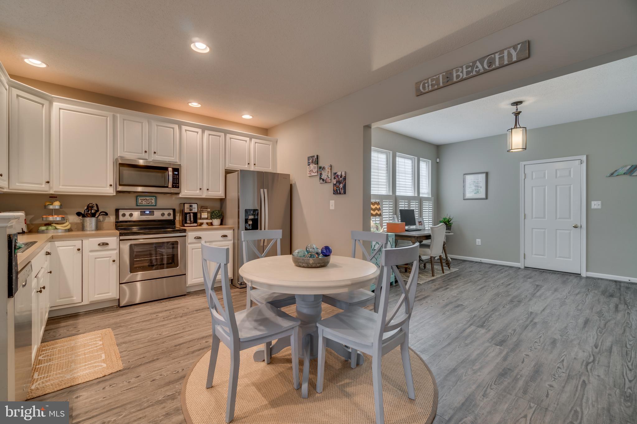 LADYSMITH VILLAGE - Residential