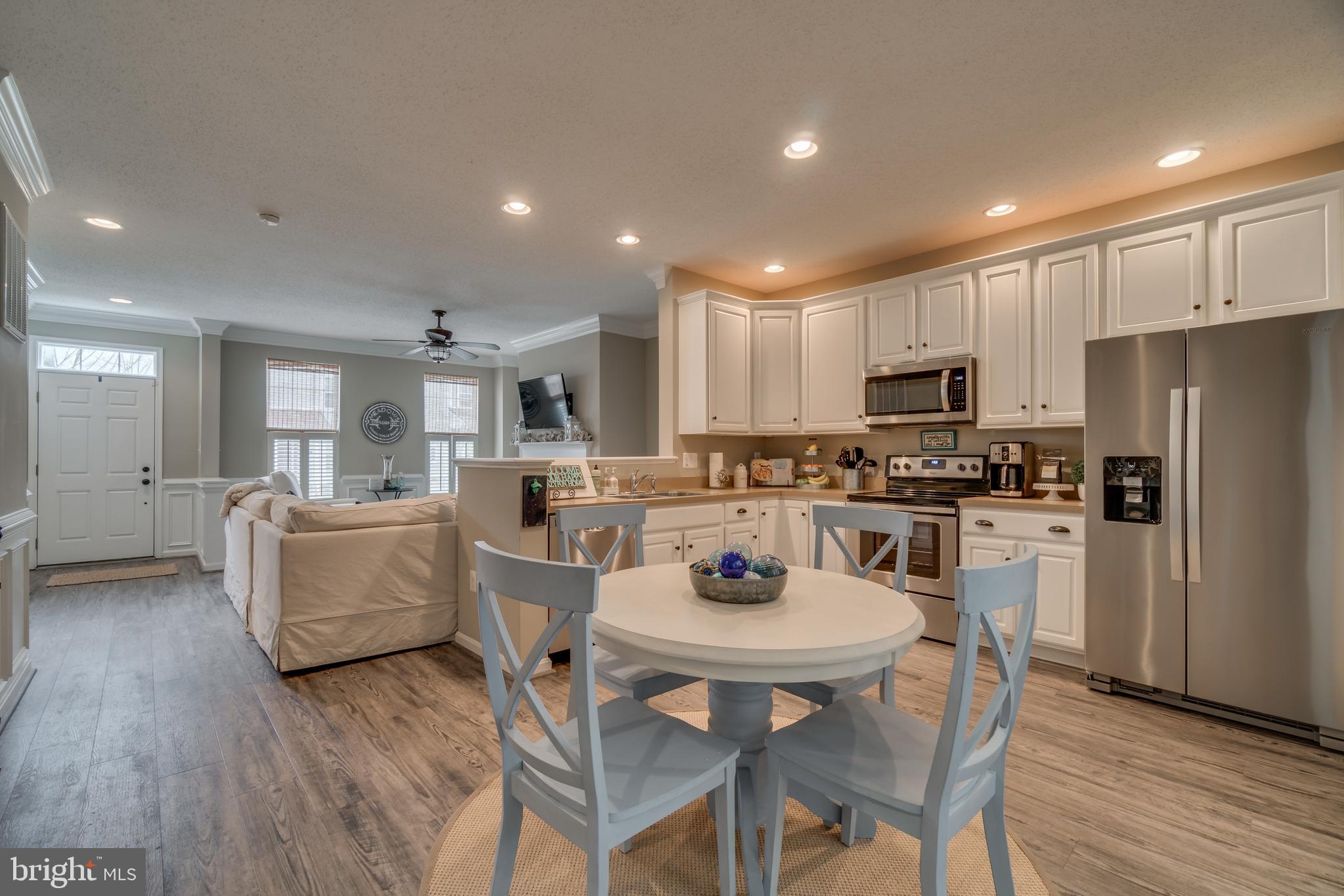 LADYSMITH VILLAGE - Residential