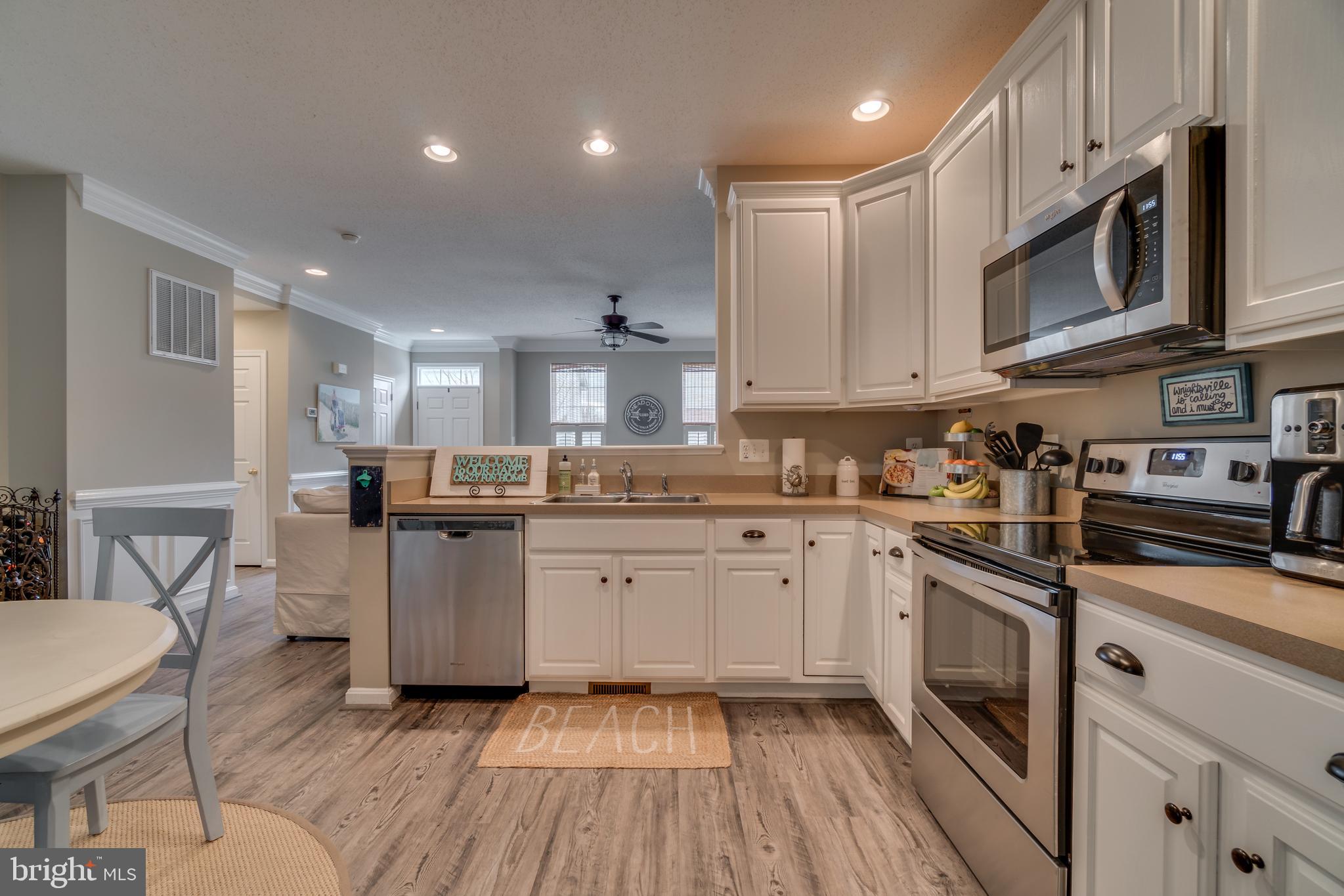 LADYSMITH VILLAGE - Residential