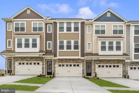 520 Bartholomew Drive, Waynesboro, PA MLS: PAFL2027290