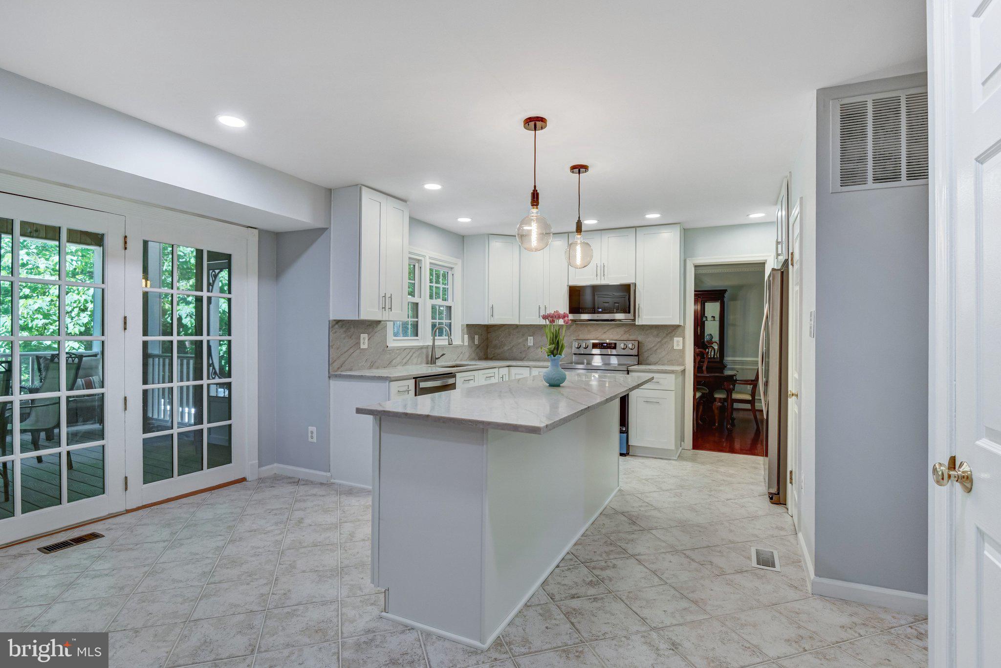 ARDMORE WOODS - Residential