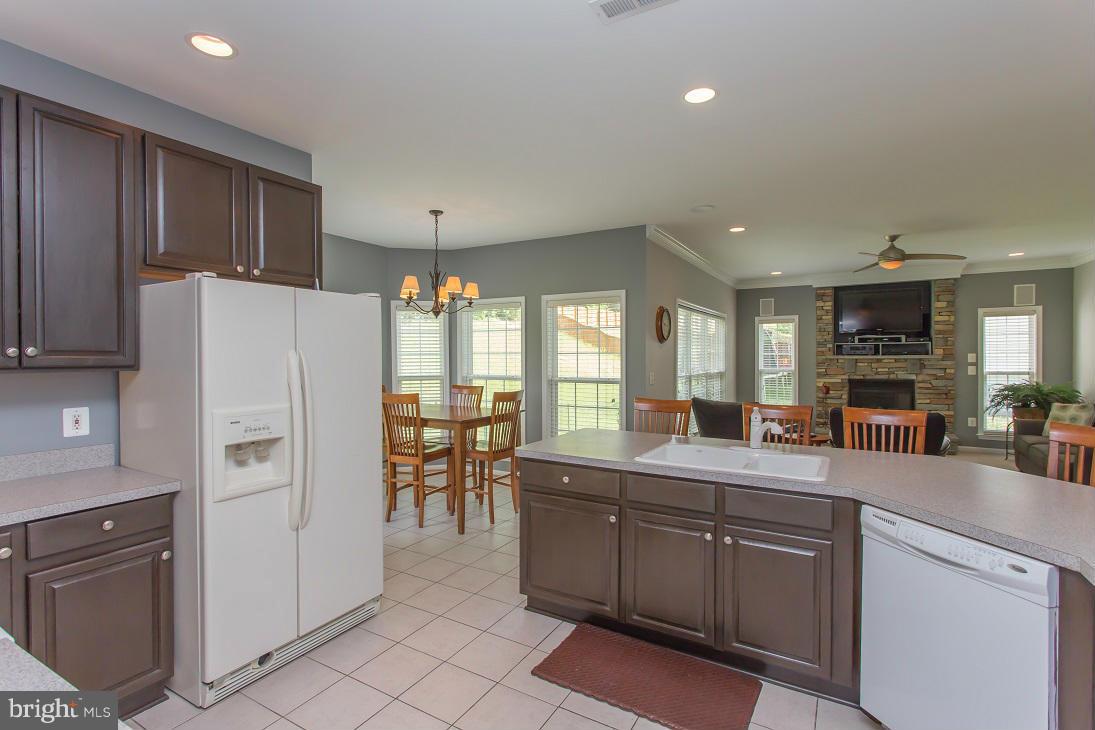AUSTIN RIDGE - Residential