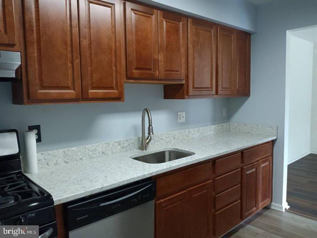Photo of 5213 Newton Street #201, BLADENSBURG, MD 20710 (MLS # MDPG2178690)