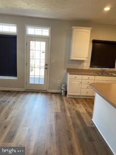 VILLAGES OF DORCHESTER - Residential Lease